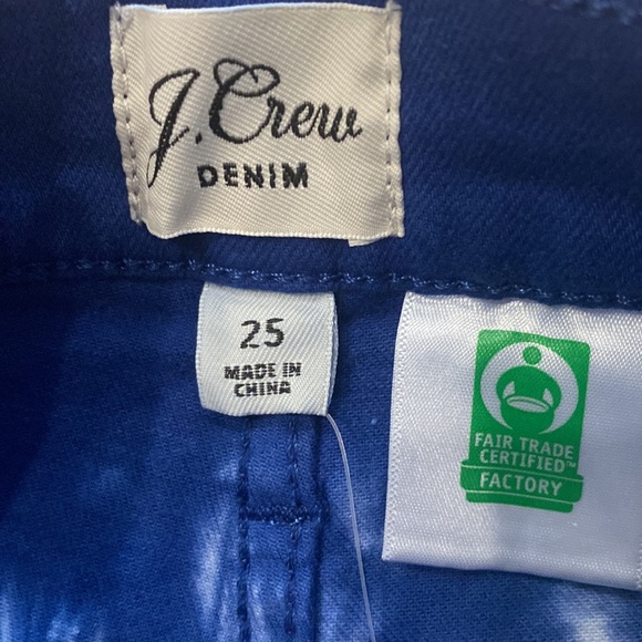J. Crew 10” vintage straight jean in tie-dye with perfecting pockets - Picture 3 of 6